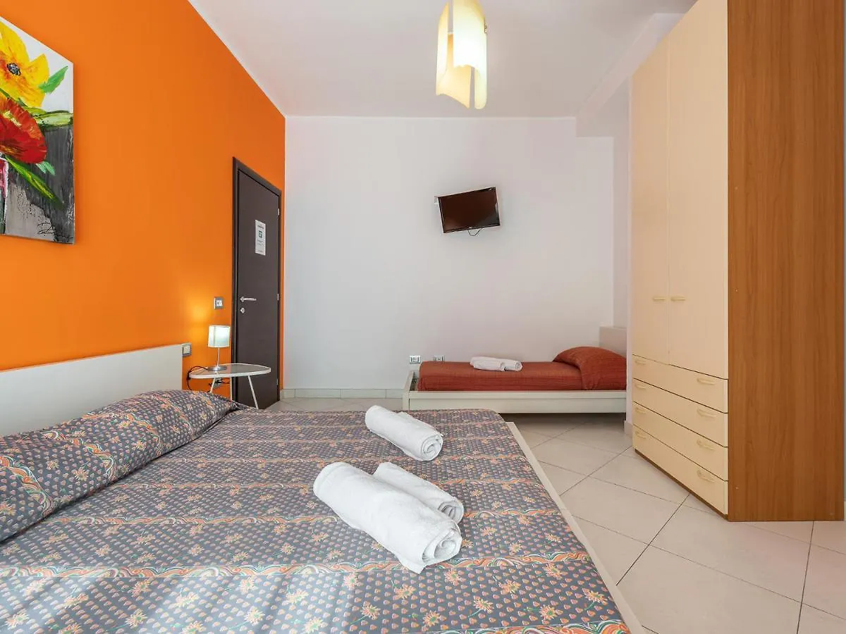 Thanit Rooms 칼리아리 게스트하우스